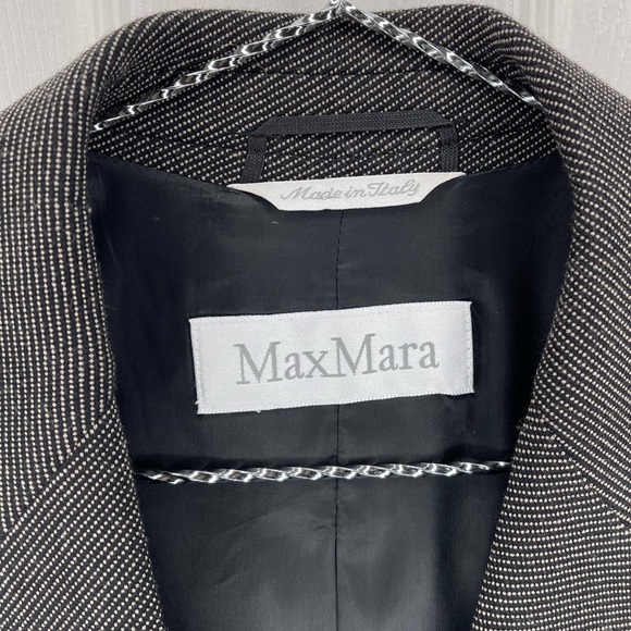 MAX MARA Wool Rich Blend Blazer | Made in Italy - Picture 5 of 9